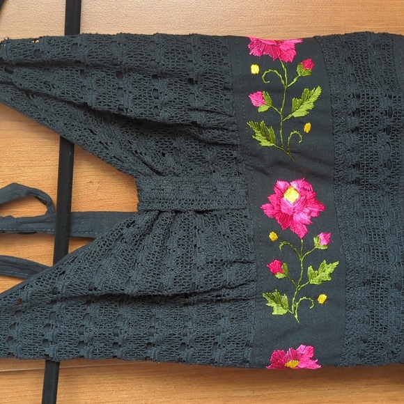 Linen Maxi Dress - Picture 4 of 5